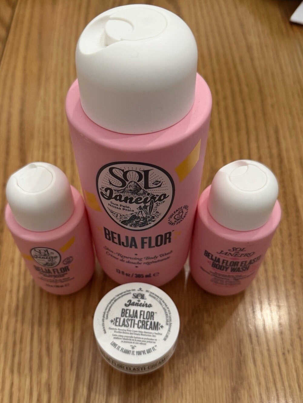 Sol De Janeiro Beija Flor Jet Set 4pc Travel Kit Body Wash Elasti-Cream NEW Auth